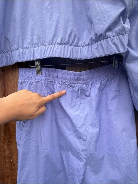 RARE Periwinkle Dolman Jogger Windbreaker Set - Two-Piece Tracksuit 🌿 - Picture 9 of 10